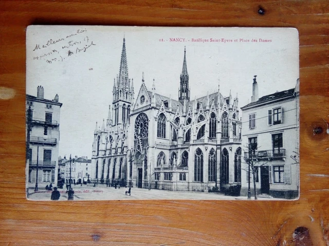 Cpa 54 NANCY basilique Saint Epvre et place des dames