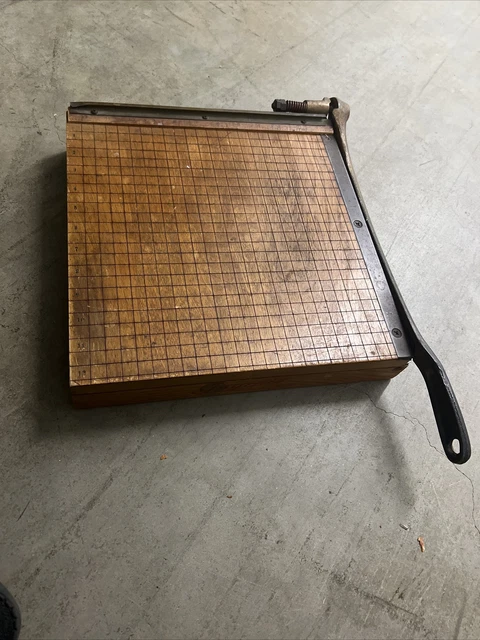VINTAGE INGENTO NO 4 Cast Iron And Wood Guillotine Paper Cutter vintage-ingento-no-4-cast-iron-and-wood-guillotine-paper-cutter