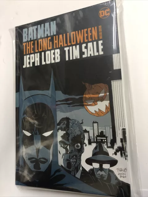 BATMAN THE LONG Halloween Deluxe Edition (2021) DC Comics HC TPB Jeph ...