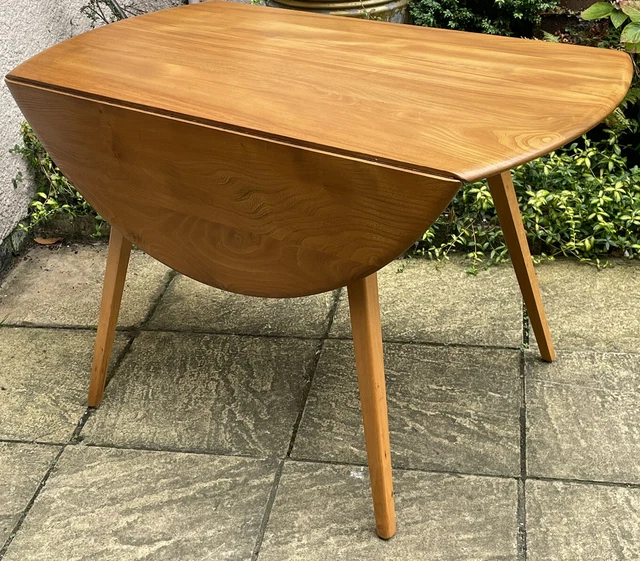 Fine Retro Ercol Extending Dining Table Mint Condition  - Delivery Available