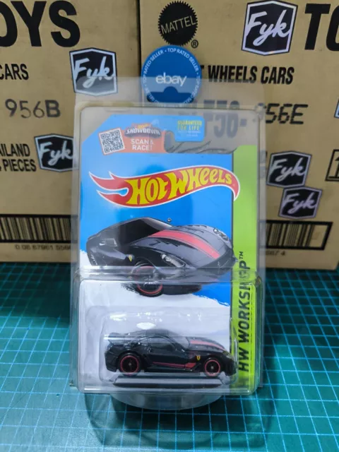 Hot Wheels Ferrari 599XX Super Treasure Hunt Black. With Protector