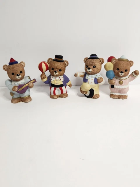 SET OF 4 CIRCUS clown balloons  BEAR FIGURINES Homco Home Interior #1449