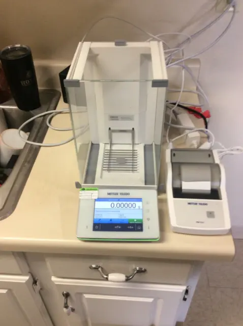 Mettler Toledo XSR225 Analytical Balance Scale