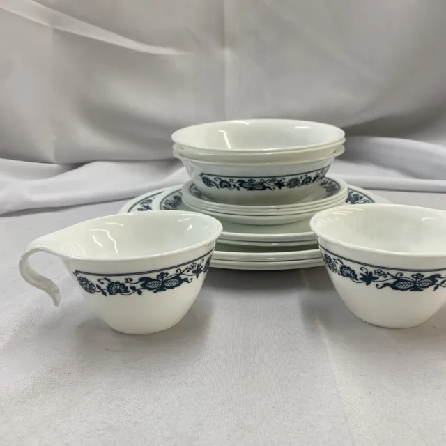 Corelle Old Town Blue Onion Lot