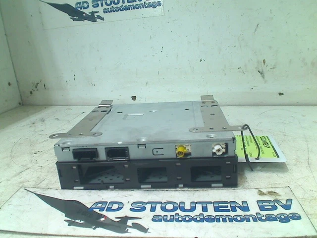 4E0035541 RADIO MODULE Audi A8 (D3) Sedan 4.2 V8 40V Quattro (BFM) 2003