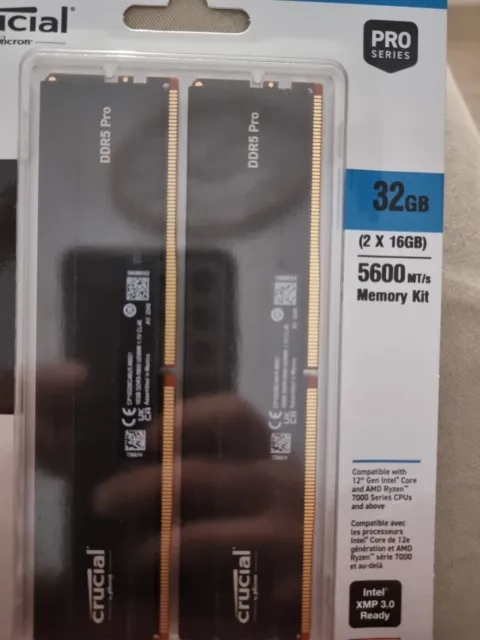 Crucial RAM 16Go DDR5 4800MHz CL40 Mémoire d’Ordinateur Portable  CT16G48C40S5