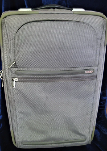 Vintage TUMI  Rolling Carry On Suitcase Luggage Bag Measures 23" x 14" x 10"