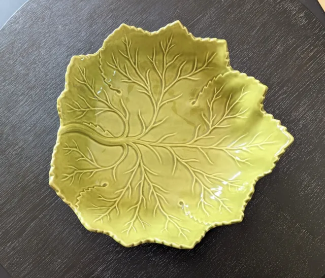 Olfaire Green Majolica Cabbage Leaf Serving Salad Bowl, Portugal 11"W x 3.5"H