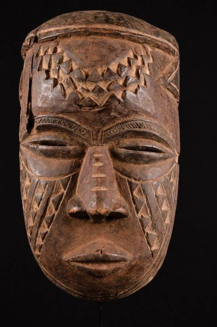 14653 African Old Kkuba Mask / Mask Dr Congo