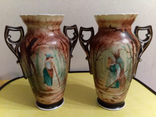 paire de vases anciens XIXème en porcelaine