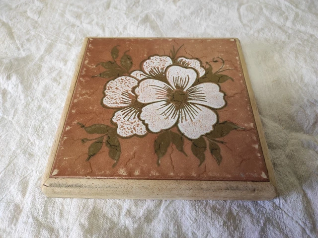 Ancien Dessous de plats en Bois et faïence 22 x 22 cm 1k250