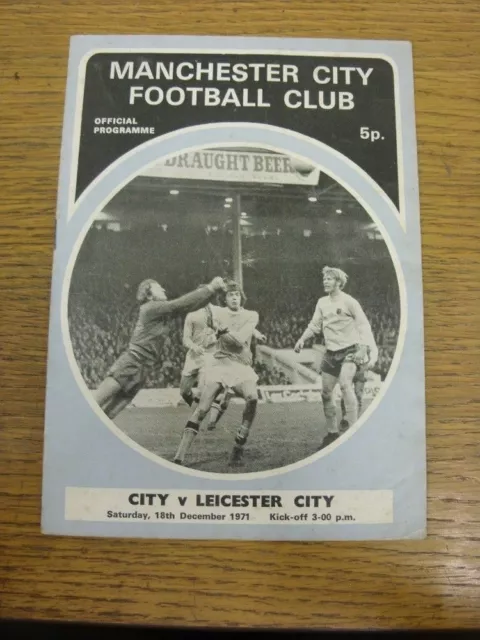 18/12/1971 Manchester City v Leicester City  (folded, foxing, team changes, scor