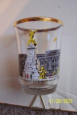 Victoria Memorial & Buckingham Palace Souvenir Shot Glass