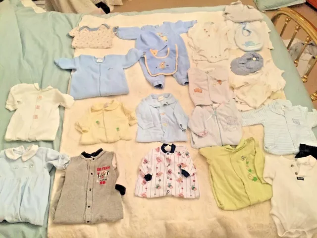 Large Lot Of Infant Baby Boy Clothes (3 To 9 Months) Carters, Etc