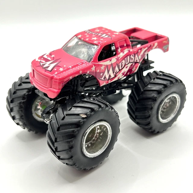 MONSTER JAM MADUSA Monster Truck 164 Silver & Pink Hot Wheels 14.03