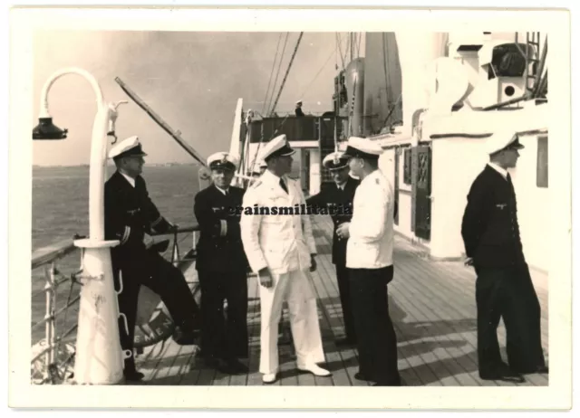 Orig. Foto Offiziere b. Indienststellung Minenschiff ROLAND Boot Schiff 1939