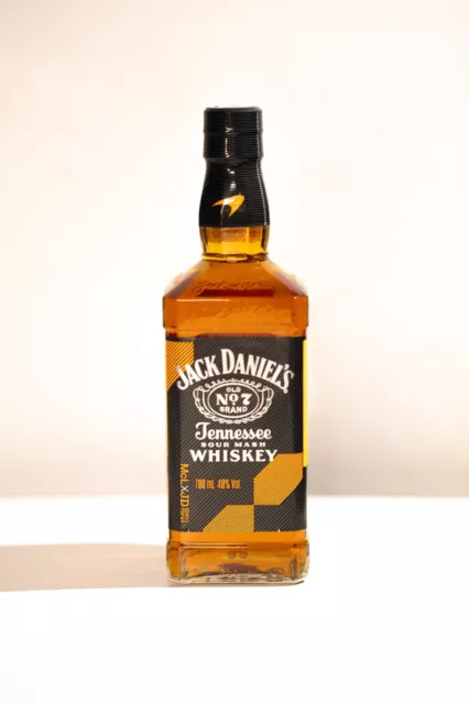 Jack Daniels Old No. 7 x McLaren - Limited Edition 2023 - Tennessee Whiskey 0,7l