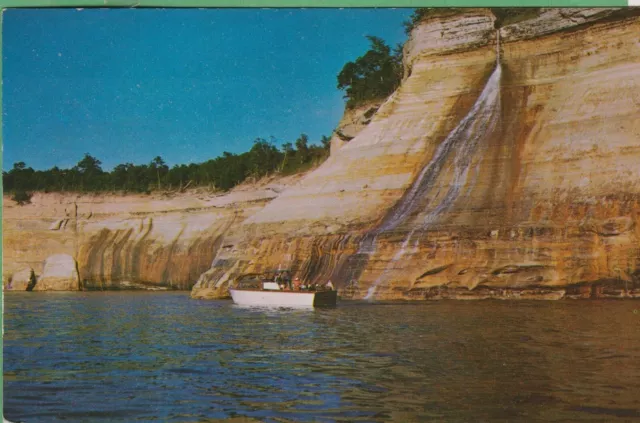 Vintage Postcard Michigan MI Pictured Rocks Near Munising Bridal Veil 1951