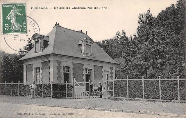 95 - PRESLES - SAN58625 - entrée du Château - Rue de Paris