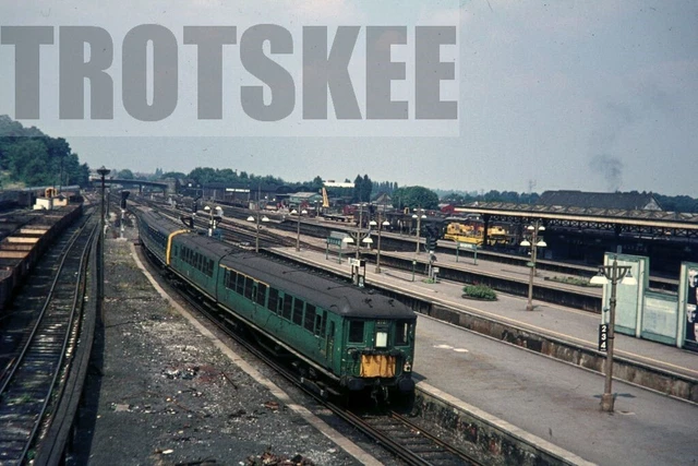 35MM SLIDE BR British Rail Electric EMU Class 401 2BIL 2027 1970 ...