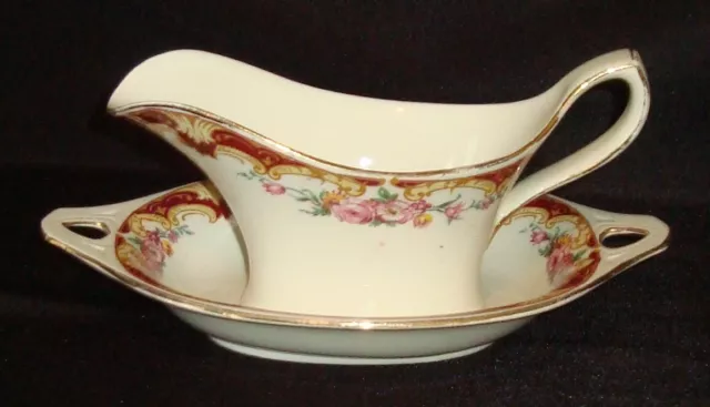 Royal Winton Grimwades Ivory Gravy/Sauce Boat With Underplate (England)