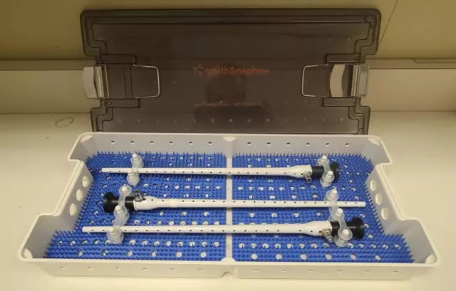 ACMI M3 0A, 30A & 70A Gold autoclavable cystoscope set with case -exc condition