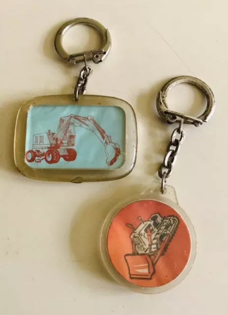 Porte-Cles Anciens~Engins Btp « Mic~Piceon » Afrique * Années 60 / Keychains