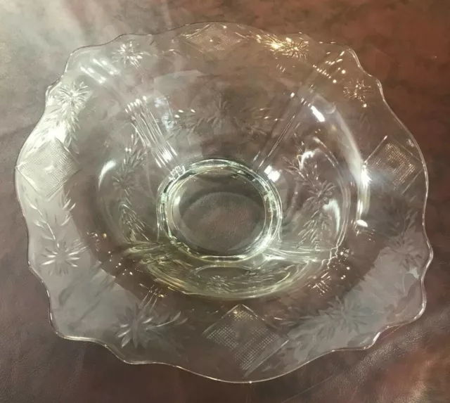 Vintage Clear Centerpiece Glass Bowl Etched Designs Floral Diamond Design 4 Toed