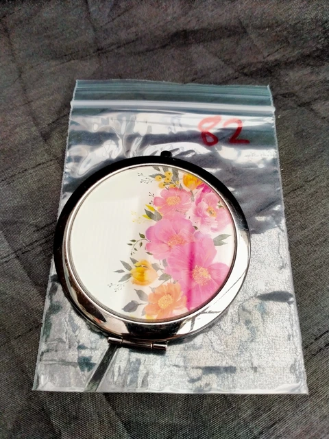 Vintage Silver Tone Double Compact Mirror Floral Design #0082 Good Condition