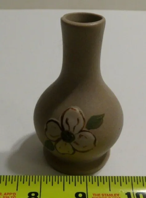 Pigeon Forge Pottery Tennessee Dogwood Blossom 3 1/2” Mini Vase Flower