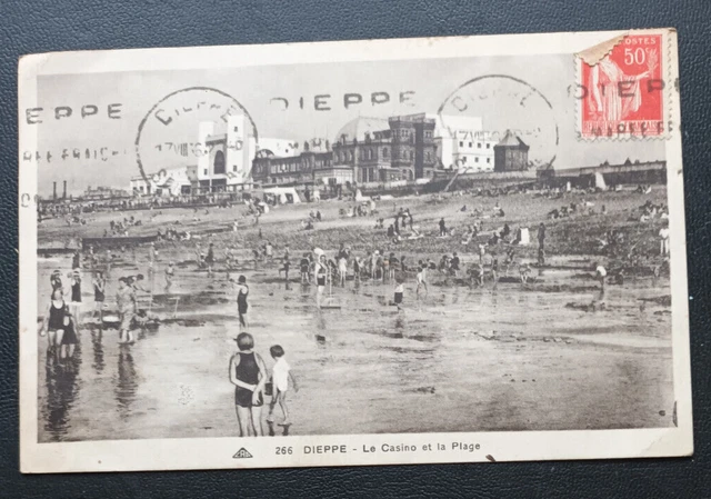 carte postale ancienne DIEPPE  76 - le casino ET la plage