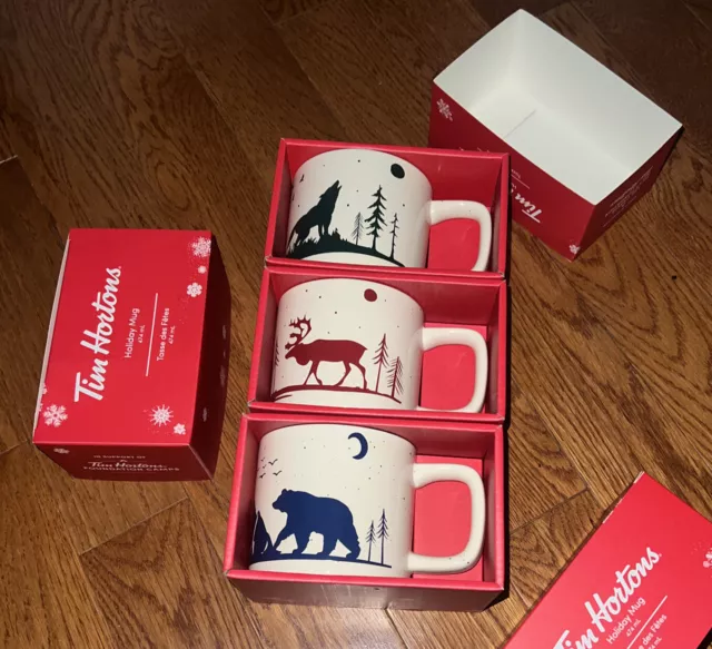 Tim Hortons Seasonal/Holiday Christmas 2019 Coffee Tea Mug 3/4 Set Wolf Bear NEW