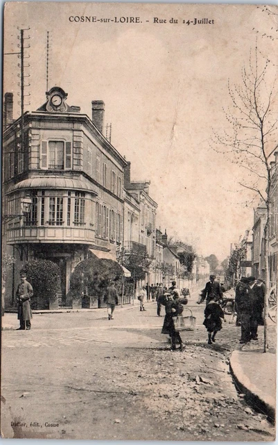 58 COSNE SUR LOIRE - rue du 14 juillet