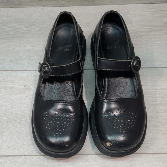 dansko butterfly clogs