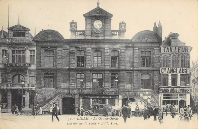 Cpa 59 Lille La Grand Garde Bureau De La Place