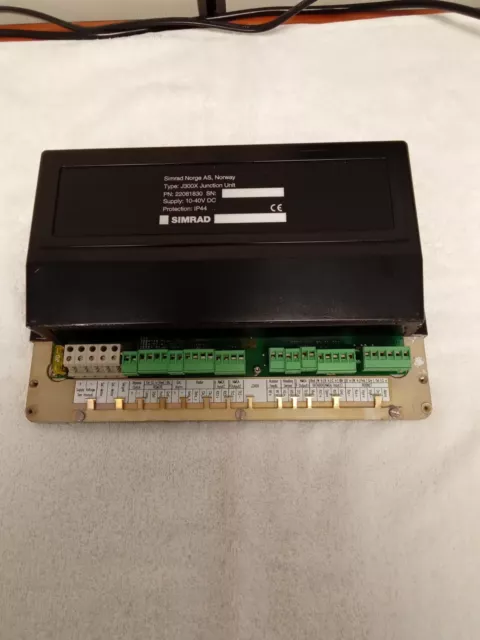 Simrad Robertson J300X 22081830 Autopilot Computer Junction Unit Databox AP20