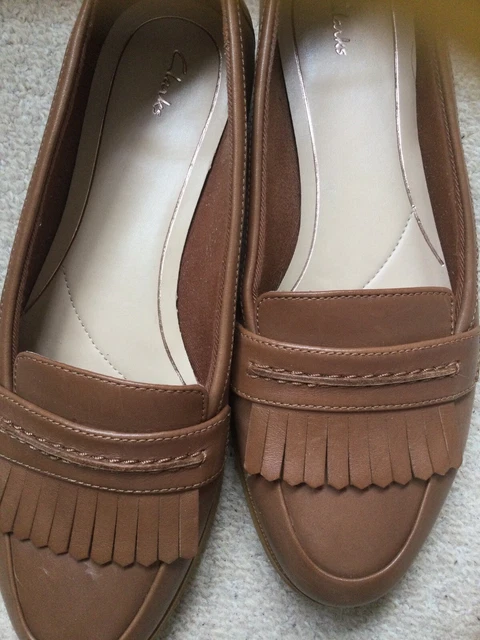 Clarks andora crush navy deals