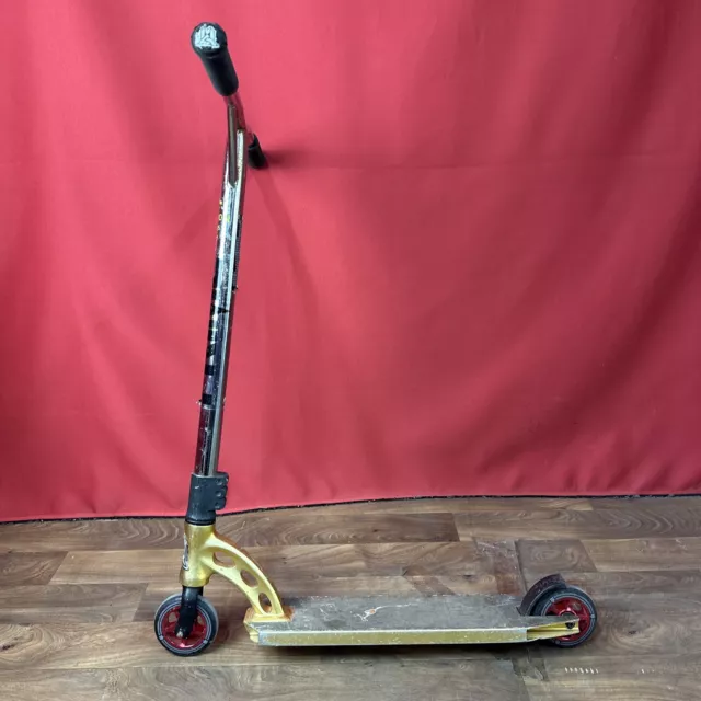 Madd Gear MGP Stunt Scooter Gold Used