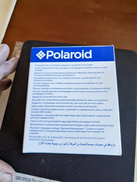 Película instantánea vintage Polaroid tipo 600 sellada CADUCADA pero aún sellada