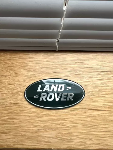 Land Rover Range Rover Grill Badge Green/Silver Aluminium - 85mm x 42mm