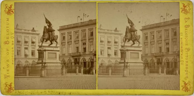 Belgique, Bruxelles, La statue de Godefroy de Bouillon par Simonis sur la Place