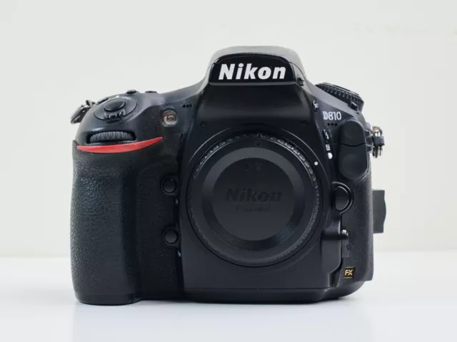 Nikon D810 SLR Digital FULL FRAME FX Camera Body Only +Body Cap +Battery