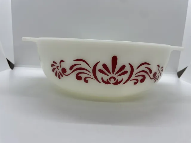 Vintage Retro JAJ Pyrex Dish Bowl RED SCROLL Pattern - Easy Grip Handles White