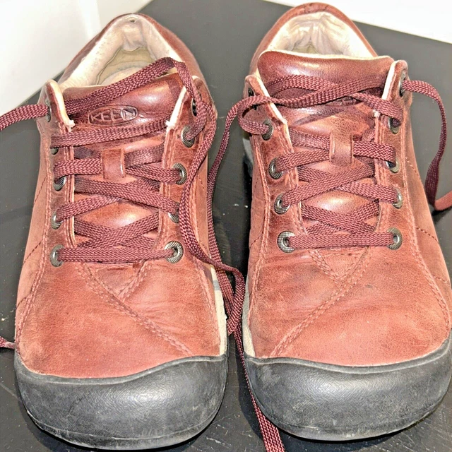 KEEN PRESIDIO WOMEN'S Red Leather Closed Toe LaceUp Low Top Hiking