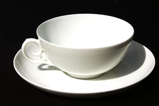 Elegante Tasse à thé en Porcelaine Royal Copenhagen blanc (plusieurs dispos)