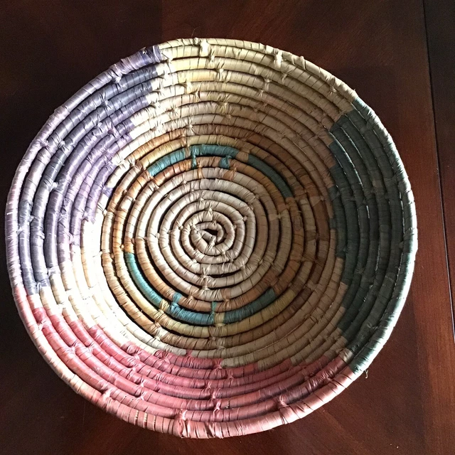 NEW Handmade Tribal Multicolored Woven Straw Basket