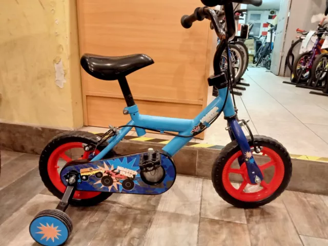 Halfords monster shop truck bike