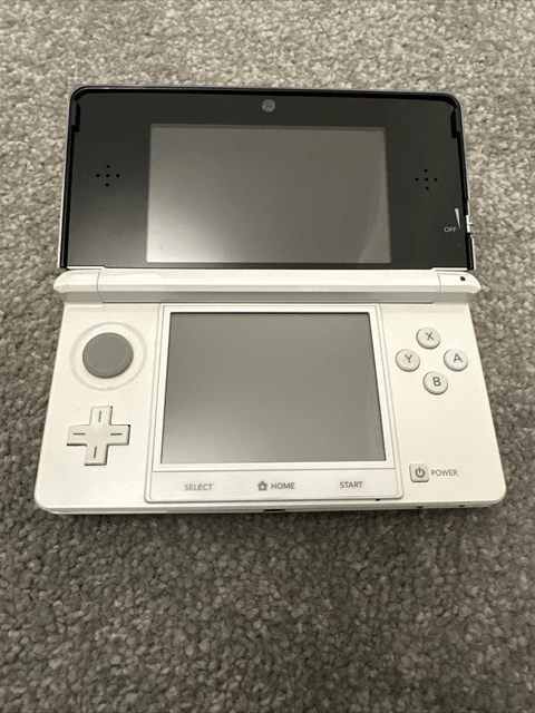 Nintendo 3DS Ice White Handheld System
