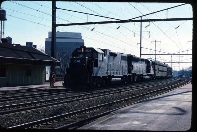 Original Rail Slide - CR Conrail 8124+ Elizabeth 3-1978