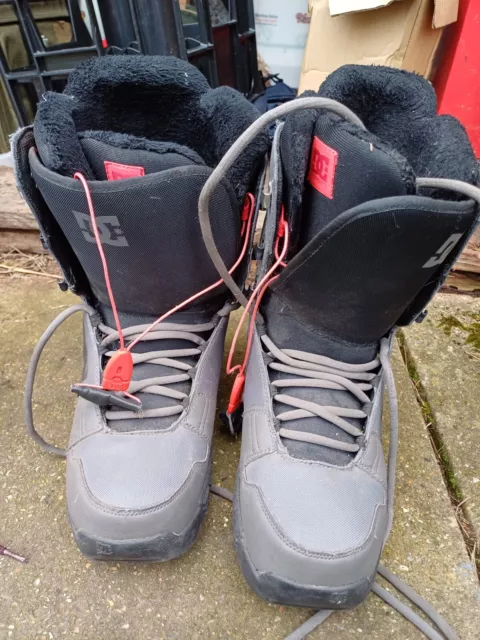 DC Snowboard Boots Size 11